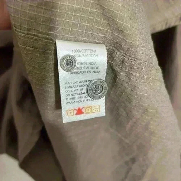 Wolverine Mens Button Down Shirt Long Sleeve Mesh Cotton Brown Size XL - Picture 5 of 5